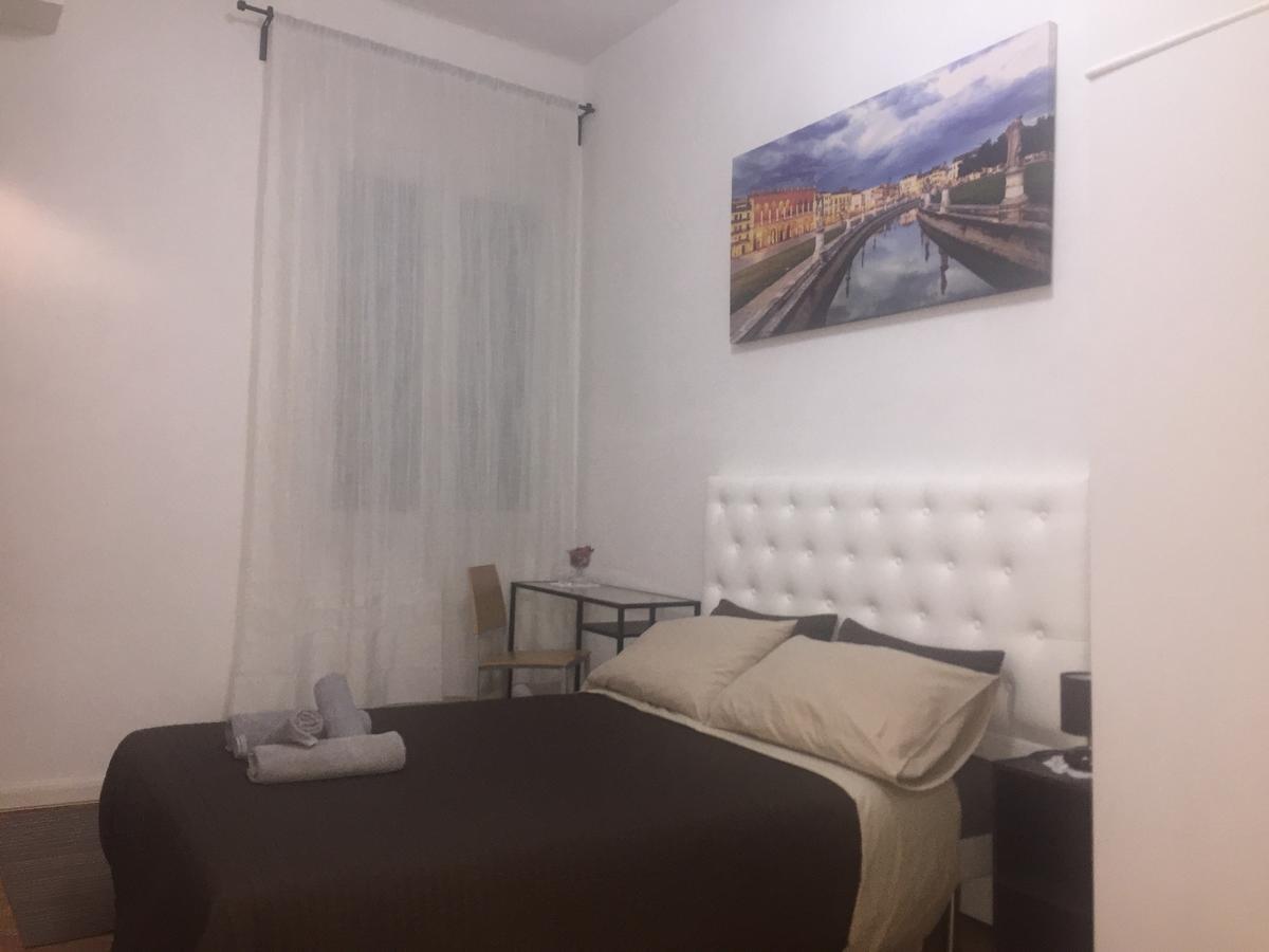 Guest house Piazzale Stazione *